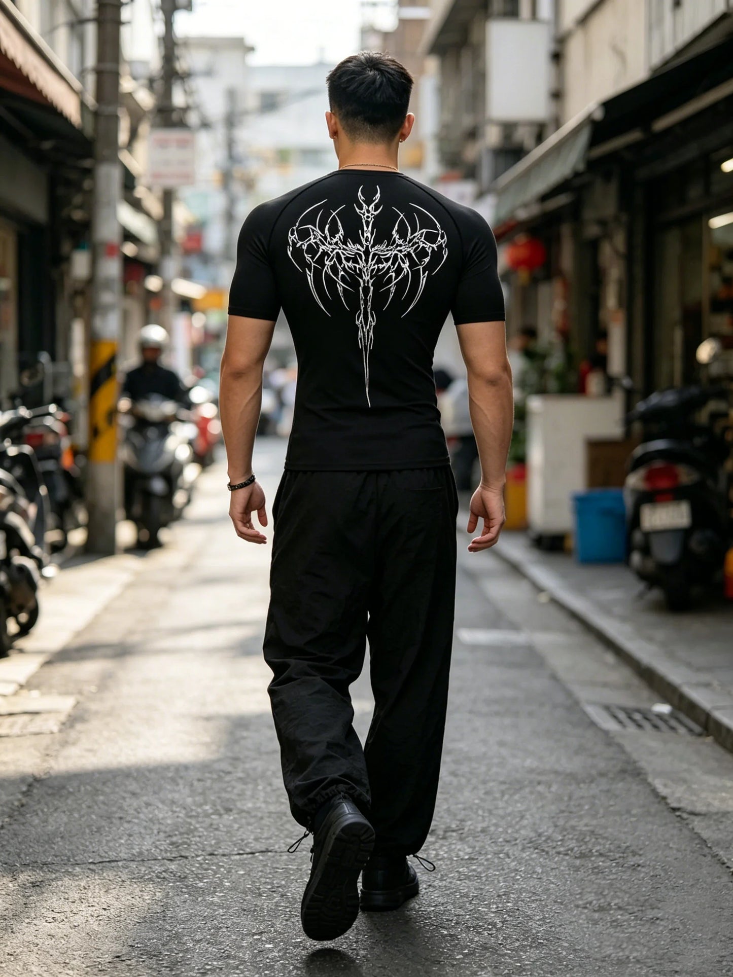 Conjunto Deportivo Hombre Estampado Gótico