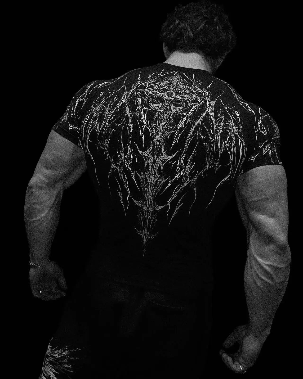 Advanced New Night Monster Gothic Style Abstract Art Muscle Totem Strength Men's Dark Functional Short Sleeve Running T-shirt